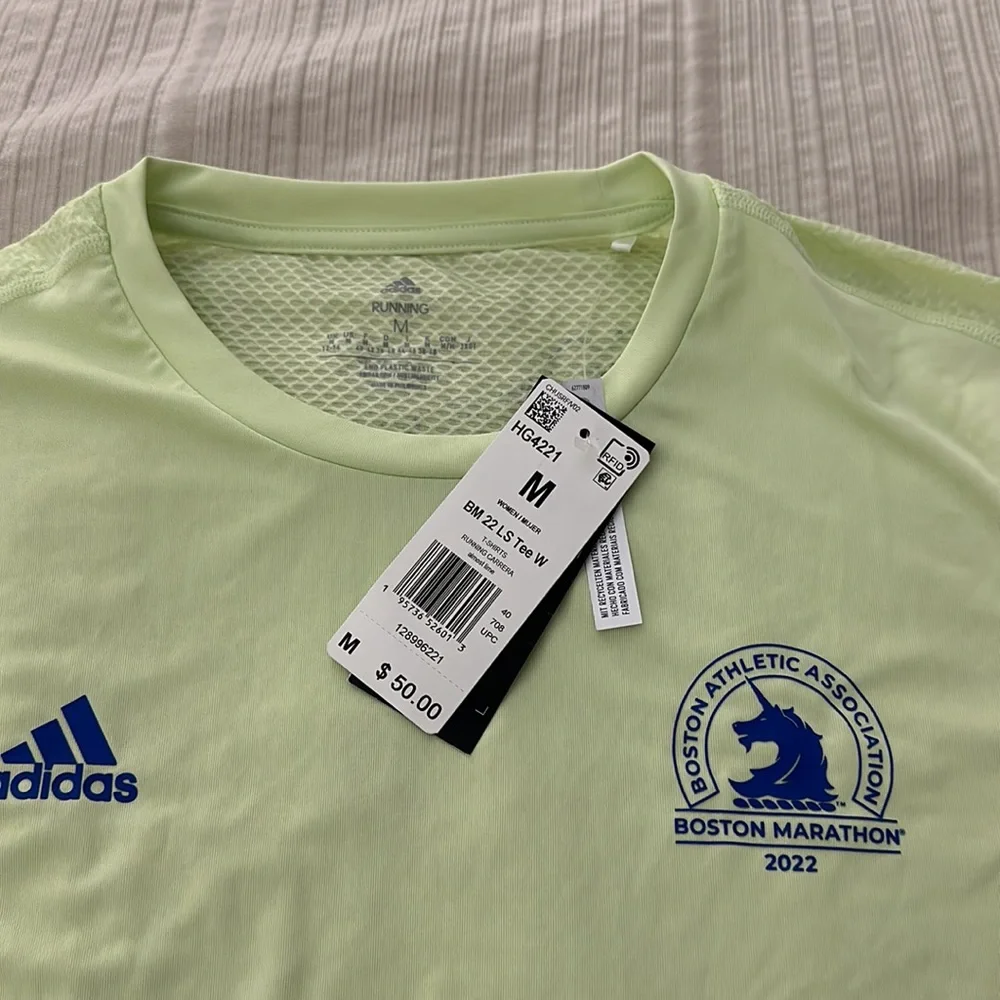 Boston Marathon Adidas long sleeve running - Picture 3 of 10